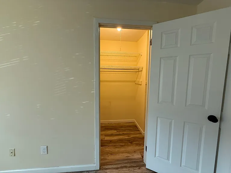 107 Cheswold Ct #107 — Photo 17