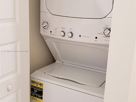 5th image of 8031 NW 104th Ave #1