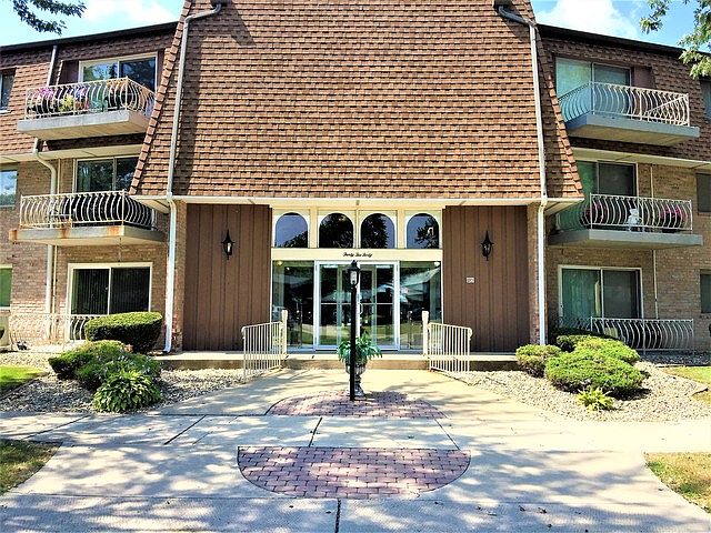 1st image of 3240 N Manor Dr APT 125