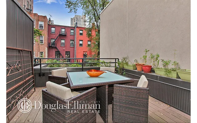 Sold by Douglas Elliman | media 6