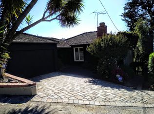1985 Gaspar Dr, Oakland, CA 94611
