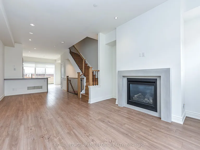 33 Salvador Allende Ct — Photo 12