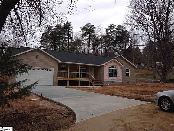2nd image of 385 Pennwood Ln