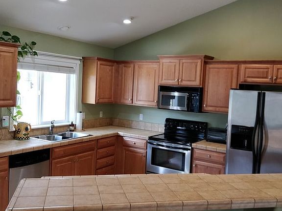 4th image of 6099 SE Lois St