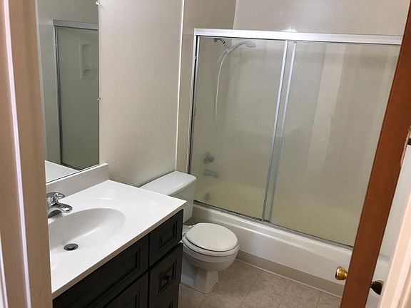 3rd image of 92 El Toro Ct