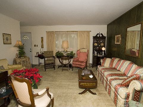 2nd image of 1750 Seaman Dr