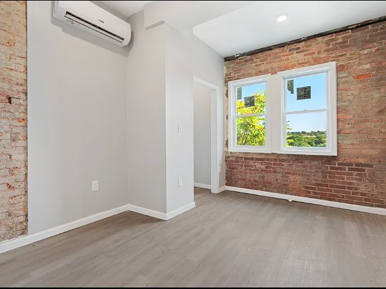 928 Morningside Ave — Photo 7