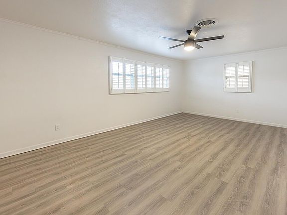 4th image of 3423 55th St