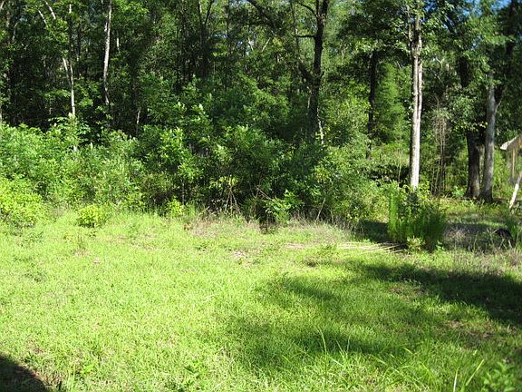 2nd image of 318 Ne 230th Avenue