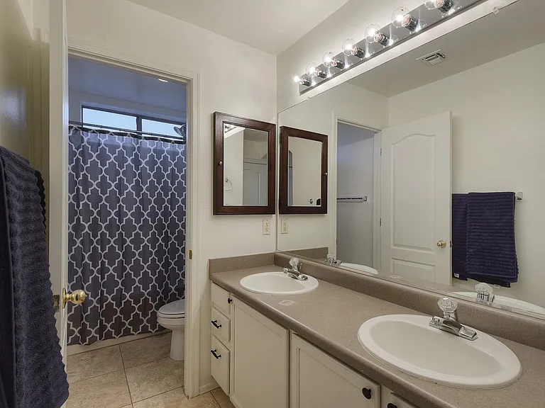 1896 W River Otter Dr — Photo 13