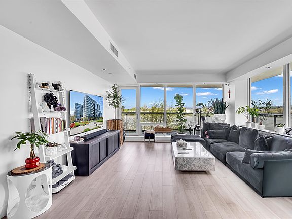 5th image of 6633 Pearson Way #302