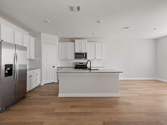 5th image of 14004 Starboard Reach Dr