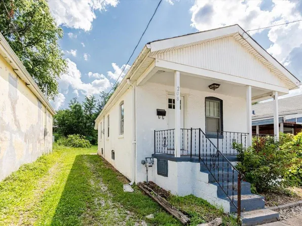 208 Waller Ave, Saint Louis, MO 63125