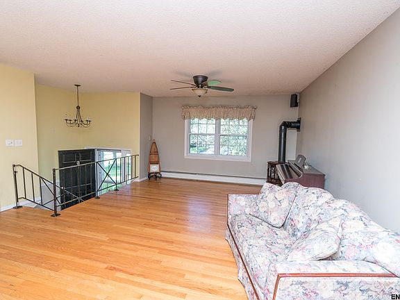 2nd image of 16 Wynnefield Dr