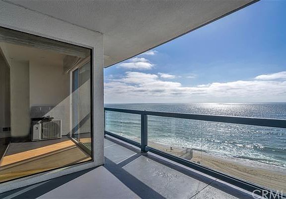 3rd image of 575 Esplanade APT 206