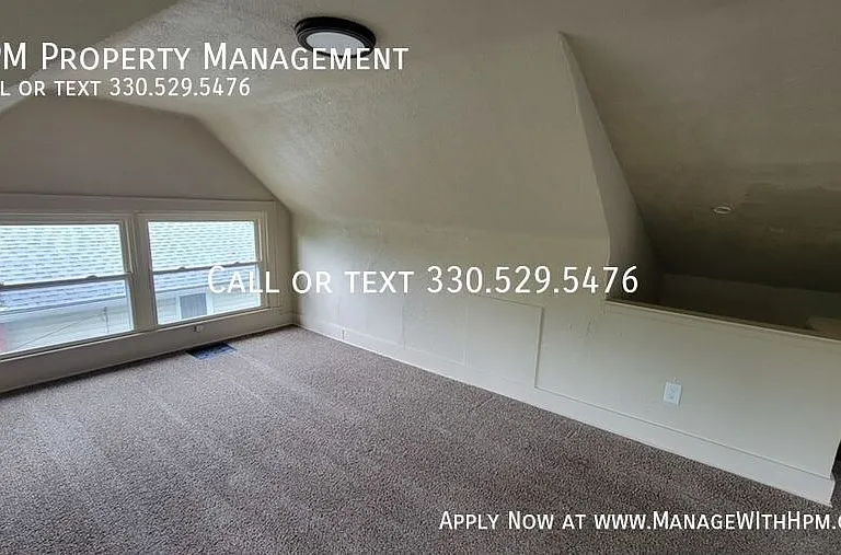 699 Noble Ave — Photo 5