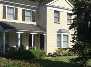 25 Ruthven Pl, Summit, NJ 07901