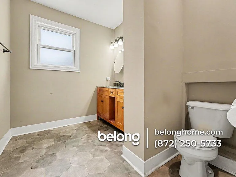 1718 W 106th Pl — Photo 5