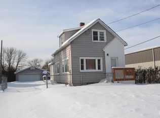 5425 S 9th St, Milwaukee, WI 53221