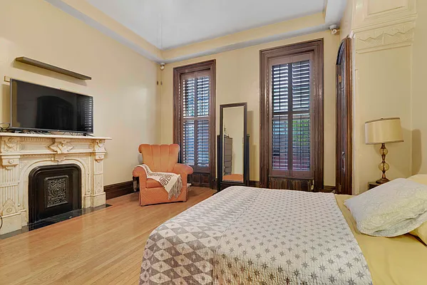 Sold by Brooklyn Bound Realty | media 5