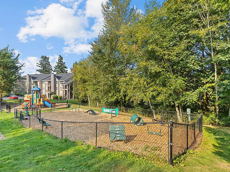 Highgrove — Photo 32