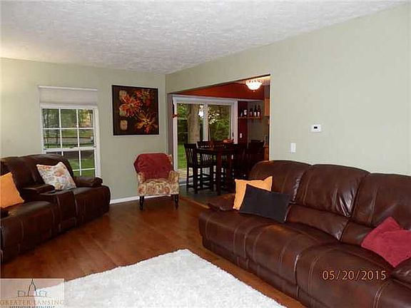 2nd image of 454 Park Meadows Dr