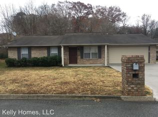 8018 Florence Gardens Rd, Knoxville, TN 37938