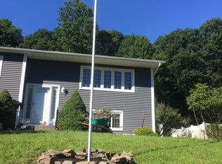 152 Meadow Lark Rd, Montgomery, NY 12549