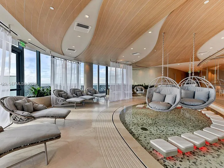 1000 Brickell Plz #Penthouse 6006 — Photo 35