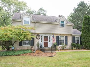 133 Aberdeen Dr, Dundee, IL 60118