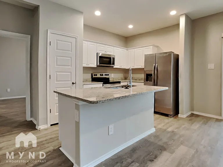 4211 Asher Aly — Photo 11
