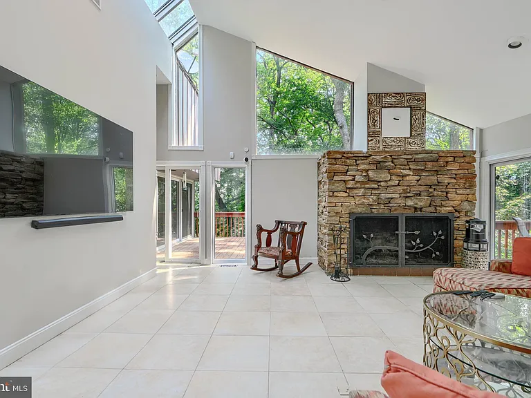 2101 Tufton Ave — Photo 7