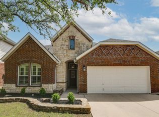 8609 Lariat Cir, Fort Worth, TX 76244