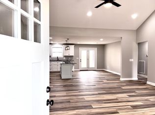 4 Springdale Rd, Lawrenceburg, TN 38464