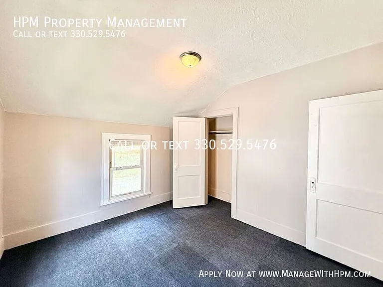 2202 Brownlee Ave NE — Photo 18