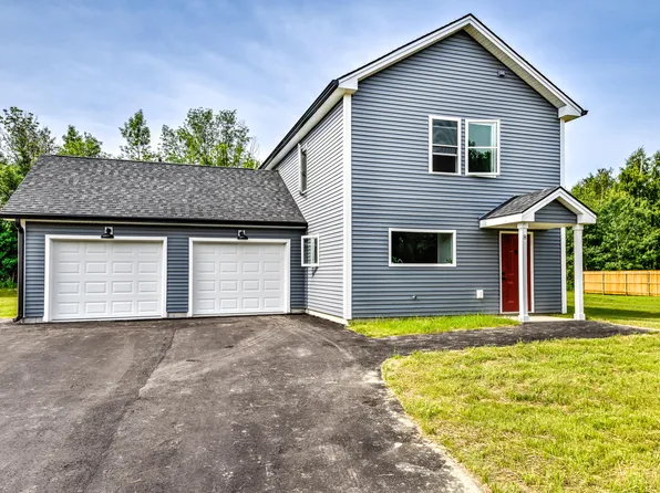 8 White Pne Drive, Augusta, ME 04330