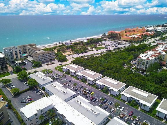 3rd image of 4501 S Ocean Blvd APT C5
