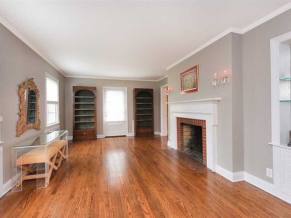 2nd image of 177 Voorhis Ave