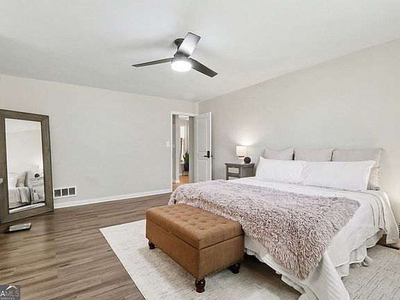 4th image of 1370 Terramont Dr