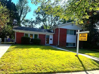 9616 Singleton Dr, Bethesda, MD, 20817