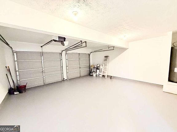 5th image of 227 Millstone Dr