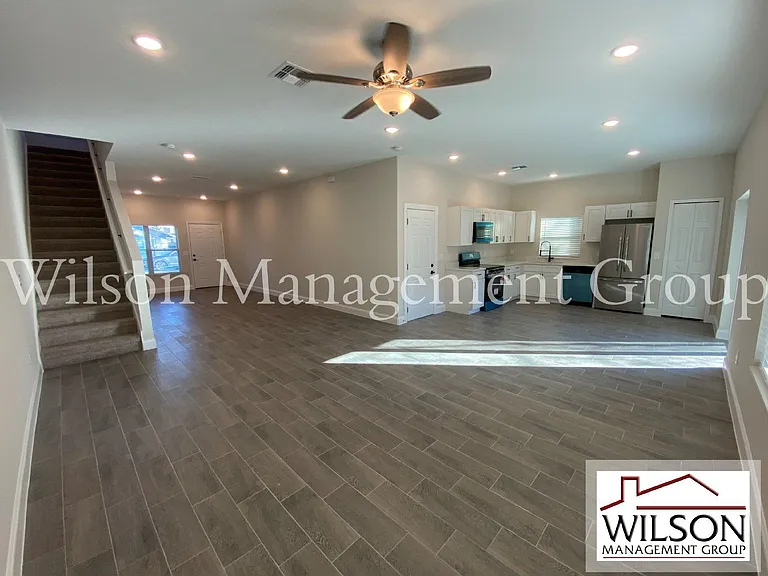 732 S Lee Ave — Photo 6