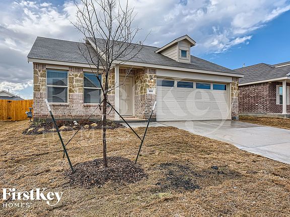 3rd image of 305 Dry Canyon Way