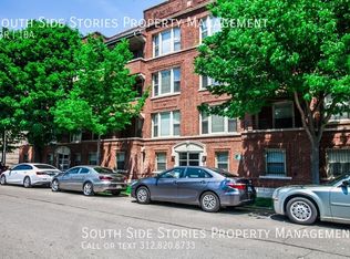 4356 S Prairie Ave #4, Chicago, IL 60653
