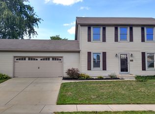 3948 Stonegate Dr, Mishawaka, IN 46544