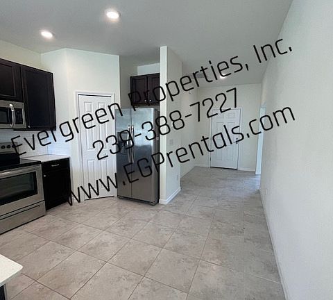 4th image of 161 Antis Dr