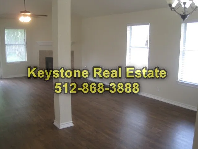 905 Lantana Dr — Photo 7