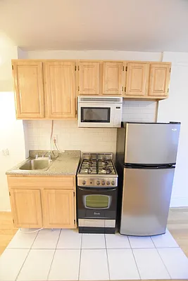 Rented by REAL New York | media 10