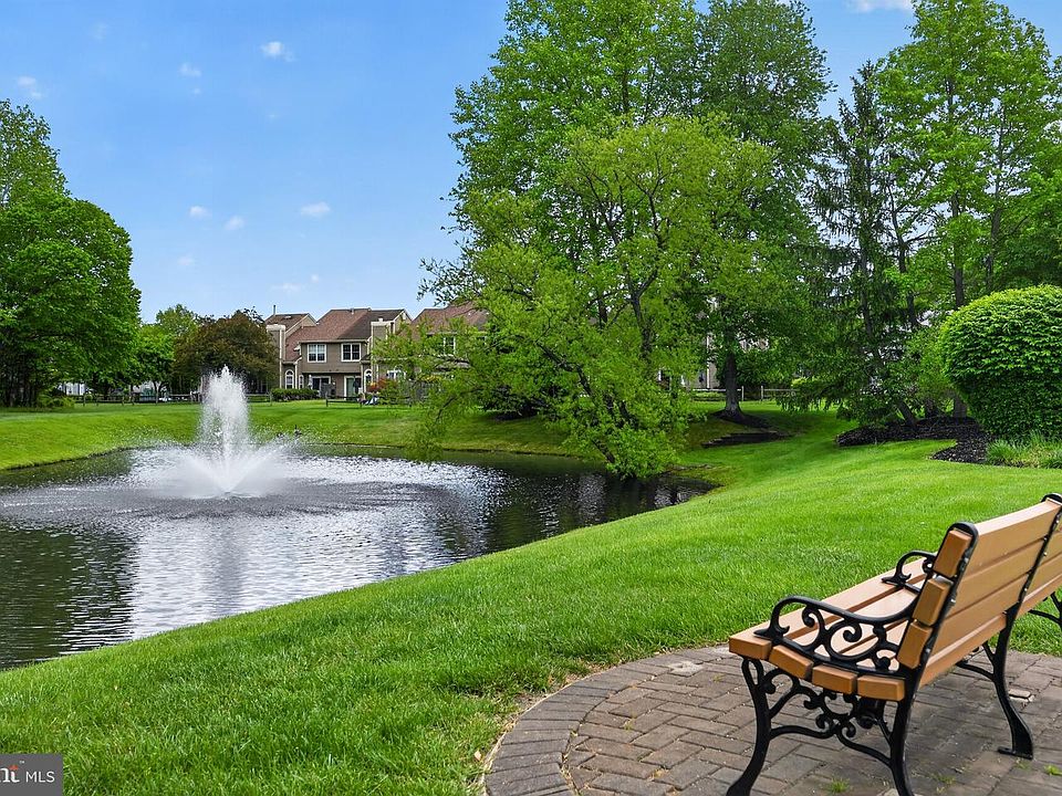 1st image of 51 Kettlebrook Dr