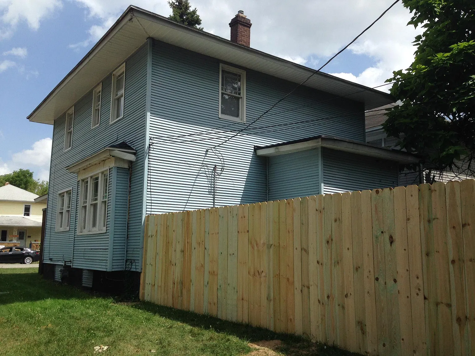 733 N Saint Louis Blvd — Photo 2